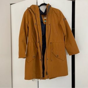 • CLOSET CLEANOUT • Roxy parka